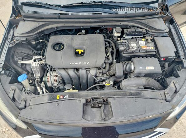 5NPD74LF7JH226058 2018 HYUNDAI ELANTRA Black უკანა სალონის ხედი