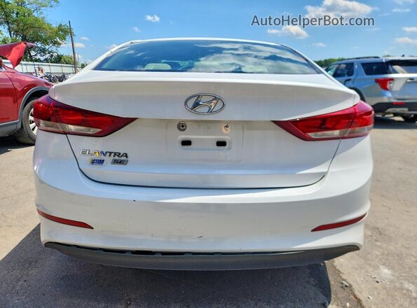 5NPD74LF7JH296725 2018 HYUNDAI ELANTRA White Widok z tyłu