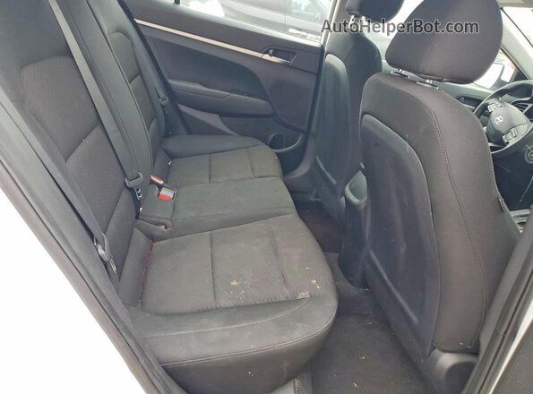 5NPD74LF7KH412913 2019 HYUNDAI ELANTRA White Widok tylnych siedzeń