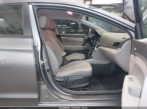 5NPD74LF7KH493024 2019 HYUNDAI ELANTRA Gray Vista interior delantera