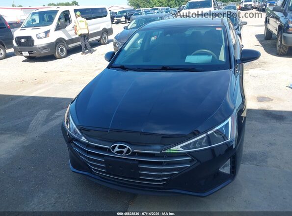 5NPD74LF7LH615446 2020 HYUNDAI ELANTRA Black Вид спереду