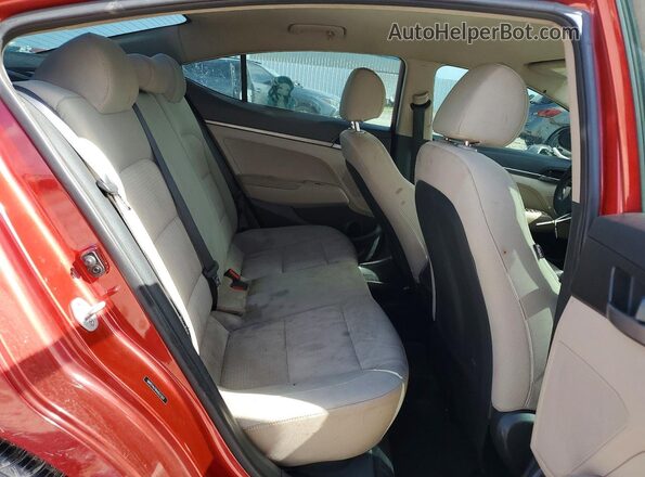 5NPD74LF8HH037333 2017 HYUNDAI ELANTRA Red უკანა სავარძლების ხედი