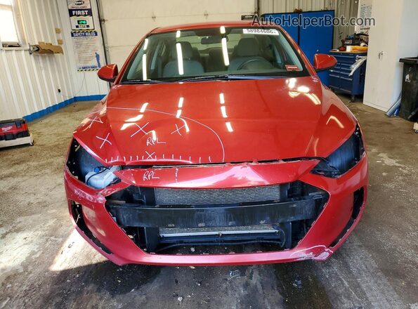5NPD74LF8HH126044 2017 HYUNDAI ELANTRA Красный Вид спереди