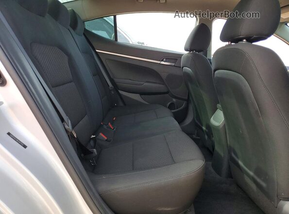 5NPD74LF8KH477933 2019 HYUNDAI ELANTRA Silver უკანა სავარძლების ხედი