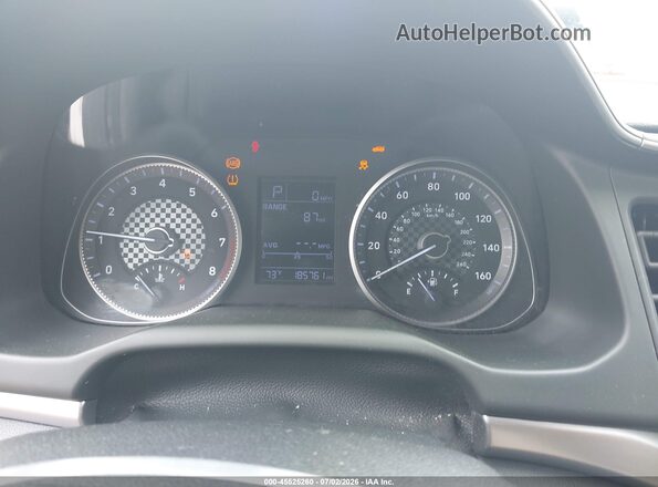 5NPD74LF8KH496871 2019 HYUNDAI ELANTRA Белый Вид задних сидений