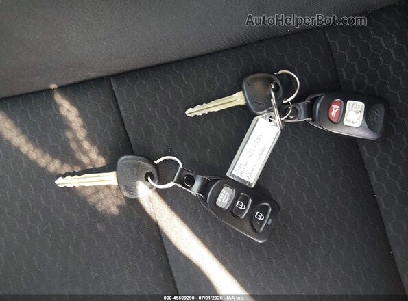 5NPD74LF8LH600213 2020 HYUNDAI ELANTRA White Vista del salpicadero