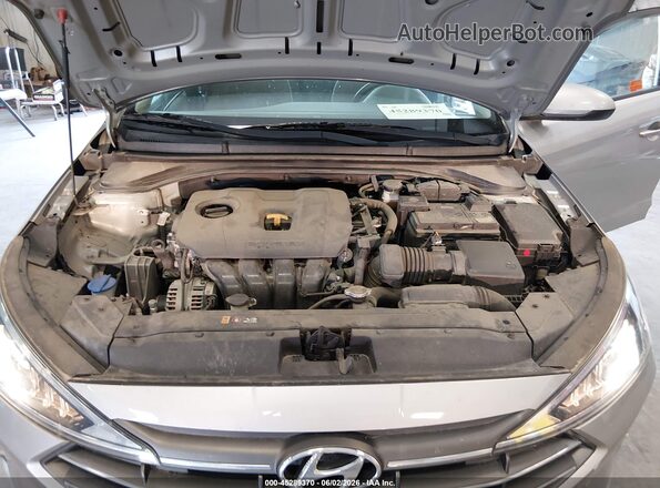 5NPD74LF8LH613155 2020 HYUNDAI ELANTRA Silver უკანა ხედი