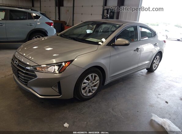 5NPD74LF8LH613155 2020 HYUNDAI ELANTRA Silver წინა მარცხენა ხედი სამი მეოთხედიდან