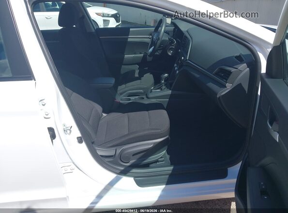 5NPD74LF8LH618131 2020 HYUNDAI ELANTRA White Widok wnętrza z przodu