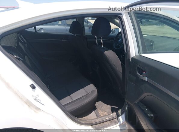 5NPD74LF9JH371134 2018 HYUNDAI ELANTRA White VIN կոդի պիտակի տեսք