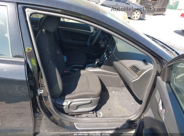5NPD74LF9KH474118 2019 HYUNDAI ELANTRA Black Սալոնի դիմացի տեսք