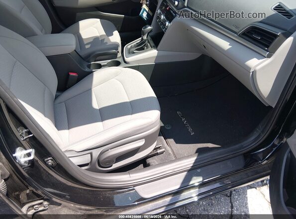 5NPD74LF9LH606912 2020 HYUNDAI ELANTRA Black Widok wnętrza z przodu