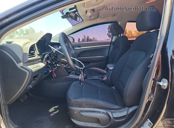 5NPD74LF9LH608739 2020 HYUNDAI ELANTRA Black Սալոնի դիմացի տեսք