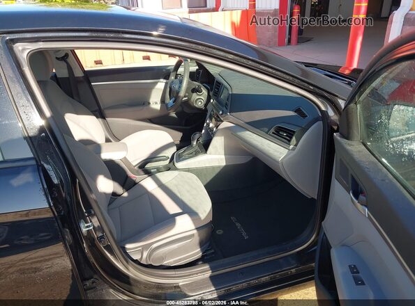 5NPD74LF9LH615450 2020 HYUNDAI ELANTRA Black Front interior view