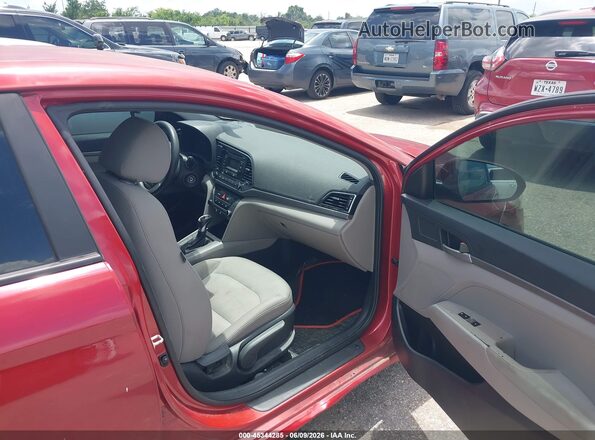 5NPD74LFXHH175312 2017 HYUNDAI ELANTRA Red Vista interior delantera