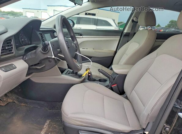 5NPD74LFXKH474600 2019 HYUNDAI ELANTRA Black Вид салону спереду