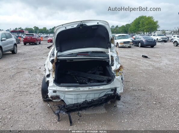 5NPD74LFXKH495690 2019 HYUNDAI ELANTRA White 