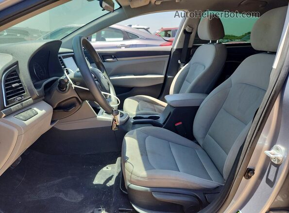 5NPD84LF0HH010429 2017 HYUNDAI ELANTRA Silver Vista interior delantera