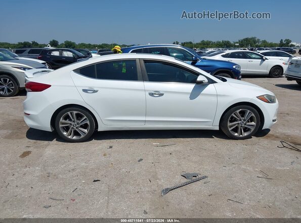 5NPD84LF0HH027540 2017 HYUNDAI ELANTRA White Вид задньої частини салону