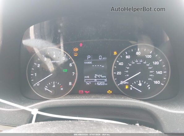 5NPD84LF0HH135267 2017 HYUNDAI ELANTRA Cream Widok tylnych siedzeń