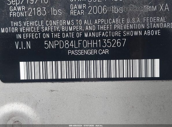 5NPD84LF0HH135267 2017 HYUNDAI ELANTRA Cream Widok komory silnika