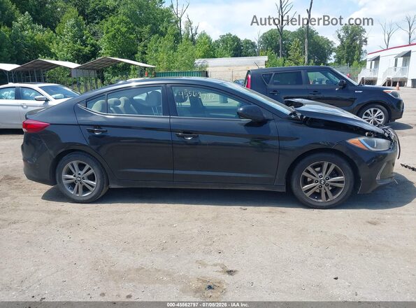 5NPD84LF0HH144485 2017 HYUNDAI ELANTRA Black Սալոնի հետևի տեսք