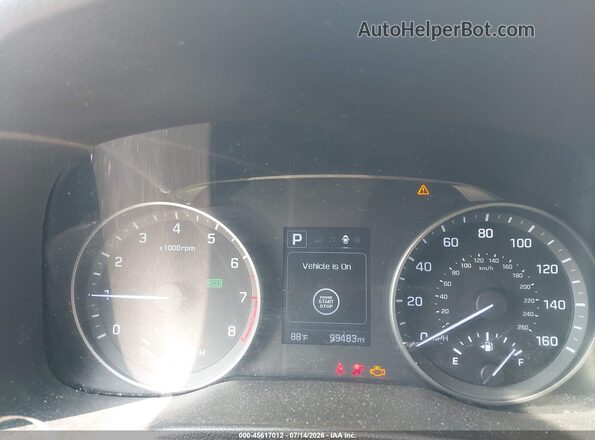5NPD84LF0HH175090 2017 HYUNDAI ELANTRA Red Հետևի նստատեղերի տեսք