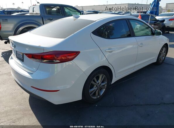 5NPD84LF0HH187661 2017 HYUNDAI ELANTRA White Trasero derecho