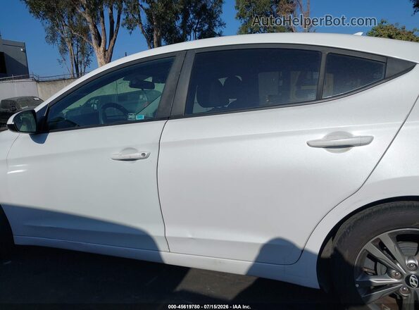 5NPD84LF0HH187661 2017 HYUNDAI ELANTRA White 