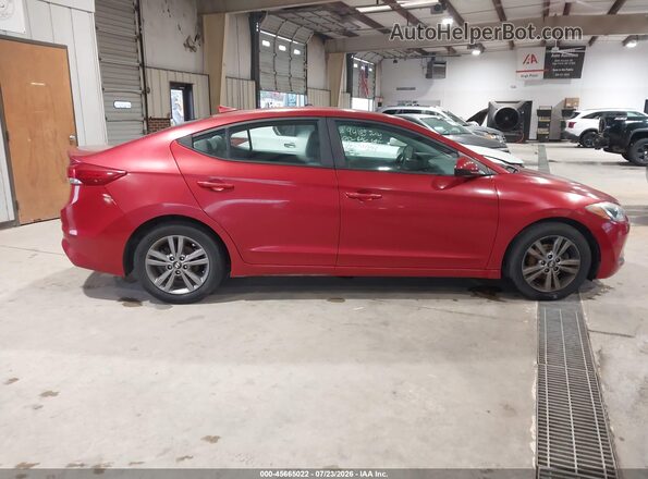 5NPD84LF0JH214394 2018 HYUNDAI ELANTRA Red ხელსაწყოთა პანელის ხედი