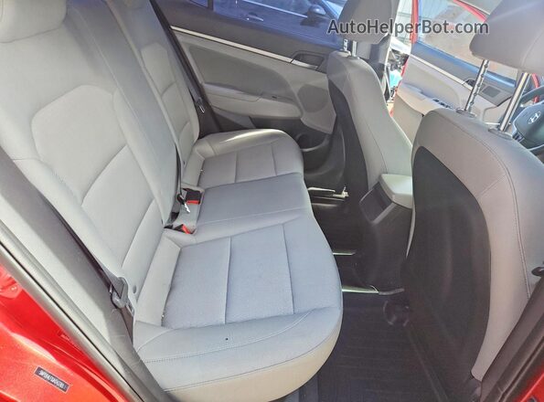 5NPD84LF0JH243765 2018 HYUNDAI ELANTRA Красный Вид задних сидений