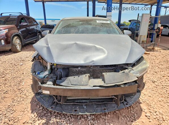 5NPD84LF0JH246696 2018 HYUNDAI ELANTRA Silver Front view