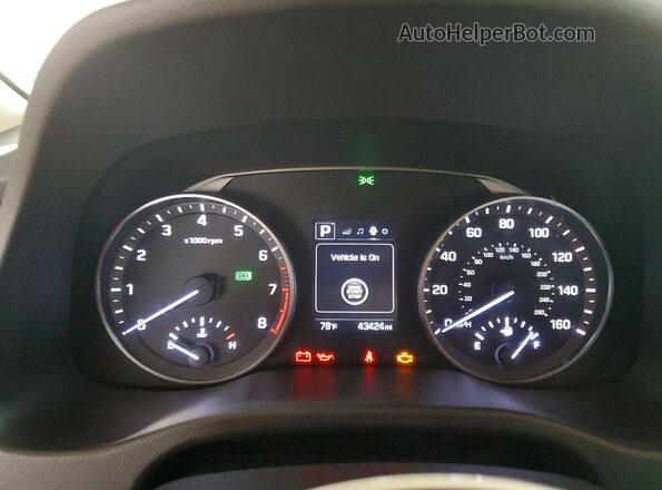 5NPD84LF0JH319288 2018 HYUNDAI ELANTRA Beige ხელსაწყოთა პანელის ხედი