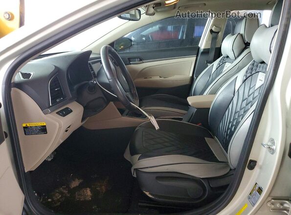 5NPD84LF0JH319288 2018 HYUNDAI ELANTRA Beige წინა სალონის ხედი