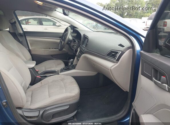 5NPD84LF0JH333286 2018 HYUNDAI ELANTRA Синий Вид салона спереди