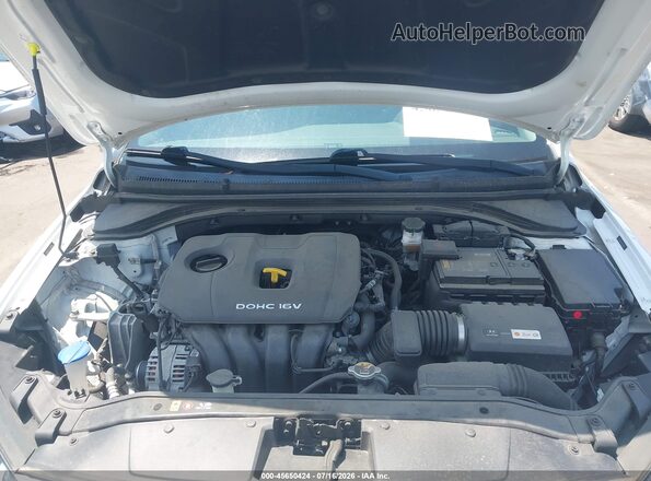 5NPD84LF0JH335104 2018 HYUNDAI ELANTRA Белый Вид сзади