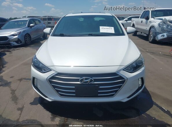 5NPD84LF0JH335104 2018 HYUNDAI ELANTRA Белый Вид щитка приборов