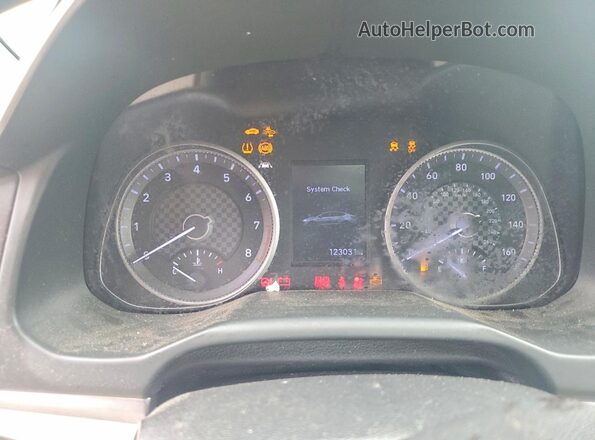5NPD84LF0LH605354 2020 HYUNDAI ELANTRA Black Սարքավորումների վահանակի տեսք