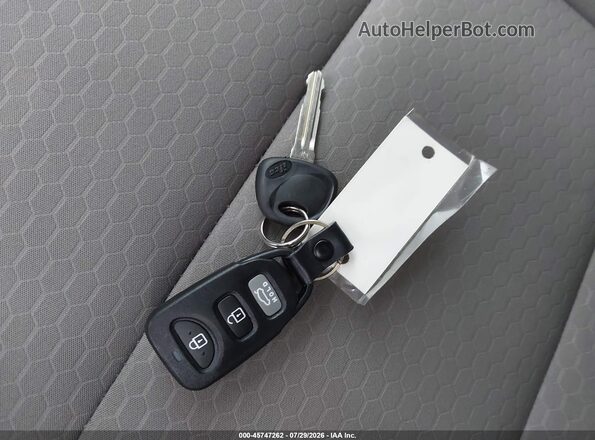 5NPD84LF0LH628181 2020 HYUNDAI ELANTRA Серебряный Вид панели приборов