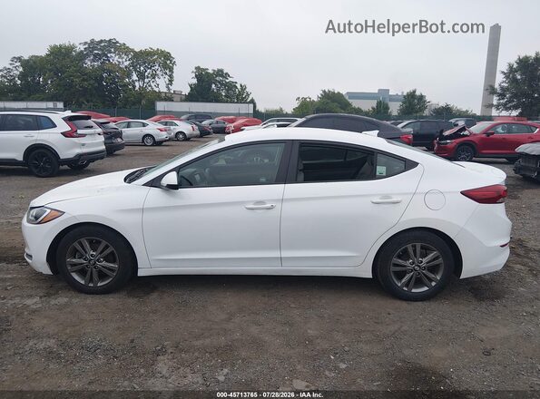 5NPD84LF1HH031631 2017 HYUNDAI ELANTRA White 360 interior view
