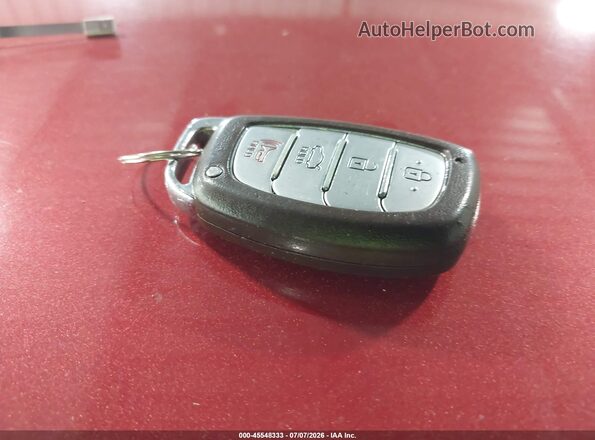 5NPD84LF1HH037591 2017 HYUNDAI ELANTRA Red Vista del salpicadero