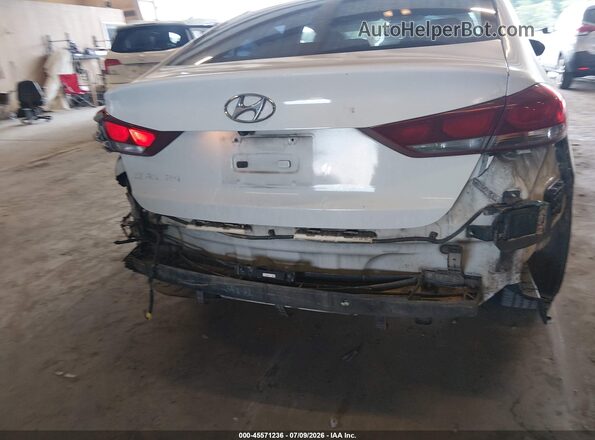 5NPD84LF1HH049224 2017 HYUNDAI ELANTRA White 