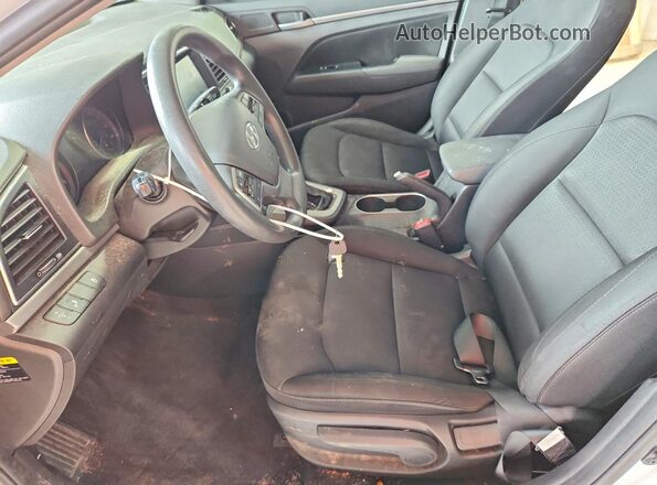 5NPD84LF1JH223847 2018 HYUNDAI ELANTRA White Սալոնի դիմացի տեսք