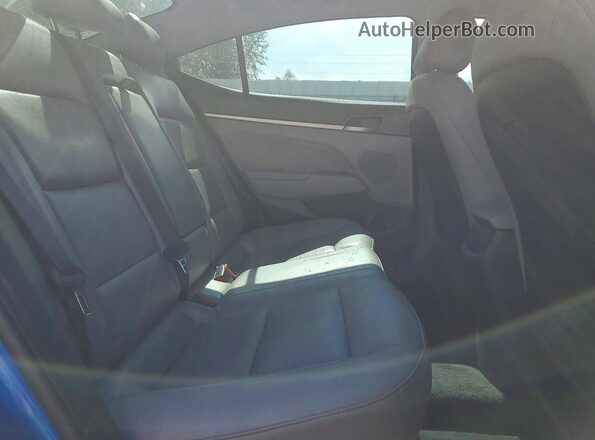5NPD84LF1JH288178 2018 HYUNDAI ELANTRA Blue Հետևի նստատեղերի տեսք