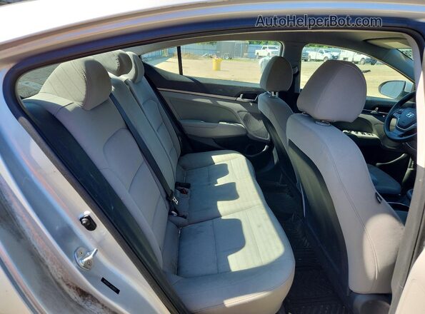 5NPD84LF1JH308025 2018 HYUNDAI ELANTRA Silver Հետևի նստատեղերի տեսք