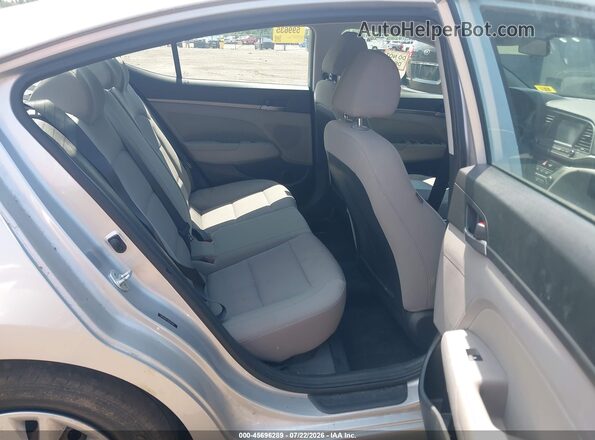 5NPD84LF1JH335144 2018 HYUNDAI ELANTRA Silver VIN sticker view