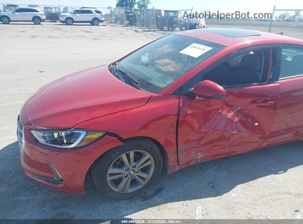 5NPD84LF1JH393366 2018 HYUNDAI ELANTRA Red Front view