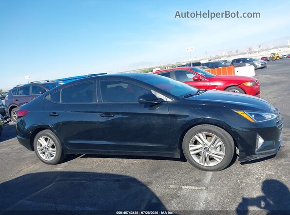 5NPD84LF1KH443149 2019 HYUNDAI ELANTRA Black Widok wnętrza z tyłu