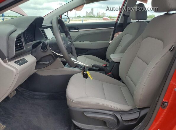 5NPD84LF1LH596986 2020 HYUNDAI ELANTRA Red Vista interior delantera