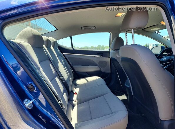 5NPD84LF1LH620557 2020 HYUNDAI ELANTRA Blue Հետևի նստատեղերի տեսք